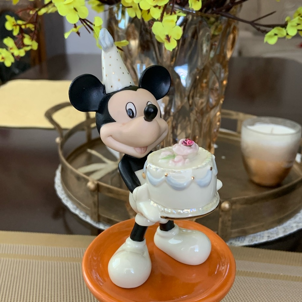 Lenox, Walt Disney Mickey celebrating birthday for October
